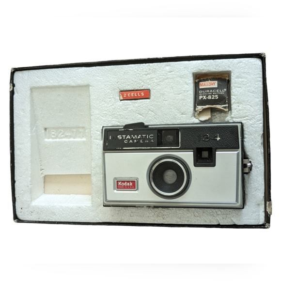 Vtg Kodak Instamatic 134 Color Outfit Camera Original Box & Batteries 1969 RARE - Picture 2 of 16